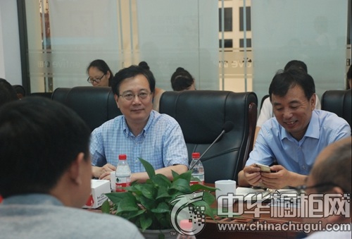 校企联动探智造 浙理工大校青促会考察团深入亿田集成灶绍兴智能科技